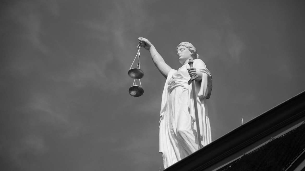 В КАКОЙ СУД ОБРАЩАТЬСЯ / АДВОКАТ В СУД / ЮРИДИЧЕСКАЯ ПОМОЩЬ / АДВОКАТ В МИНСКЕ